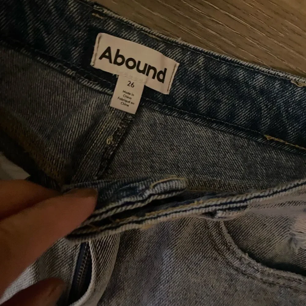 NWT Abound Destressed flare Jeans Sz 26